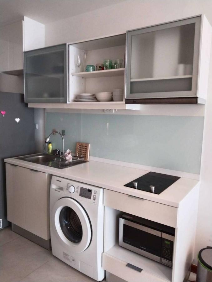 The Astra Chiang Mai Apartment Exterior foto