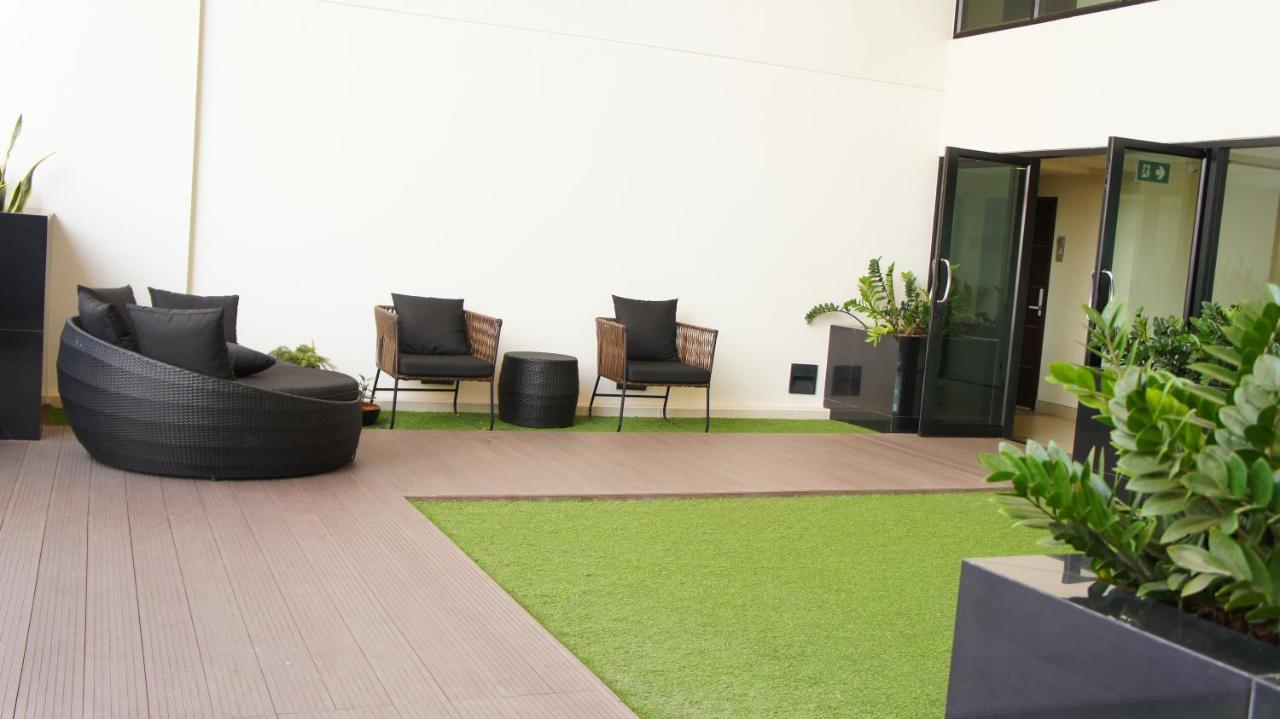 The Astra Chiang Mai Apartment Exterior foto